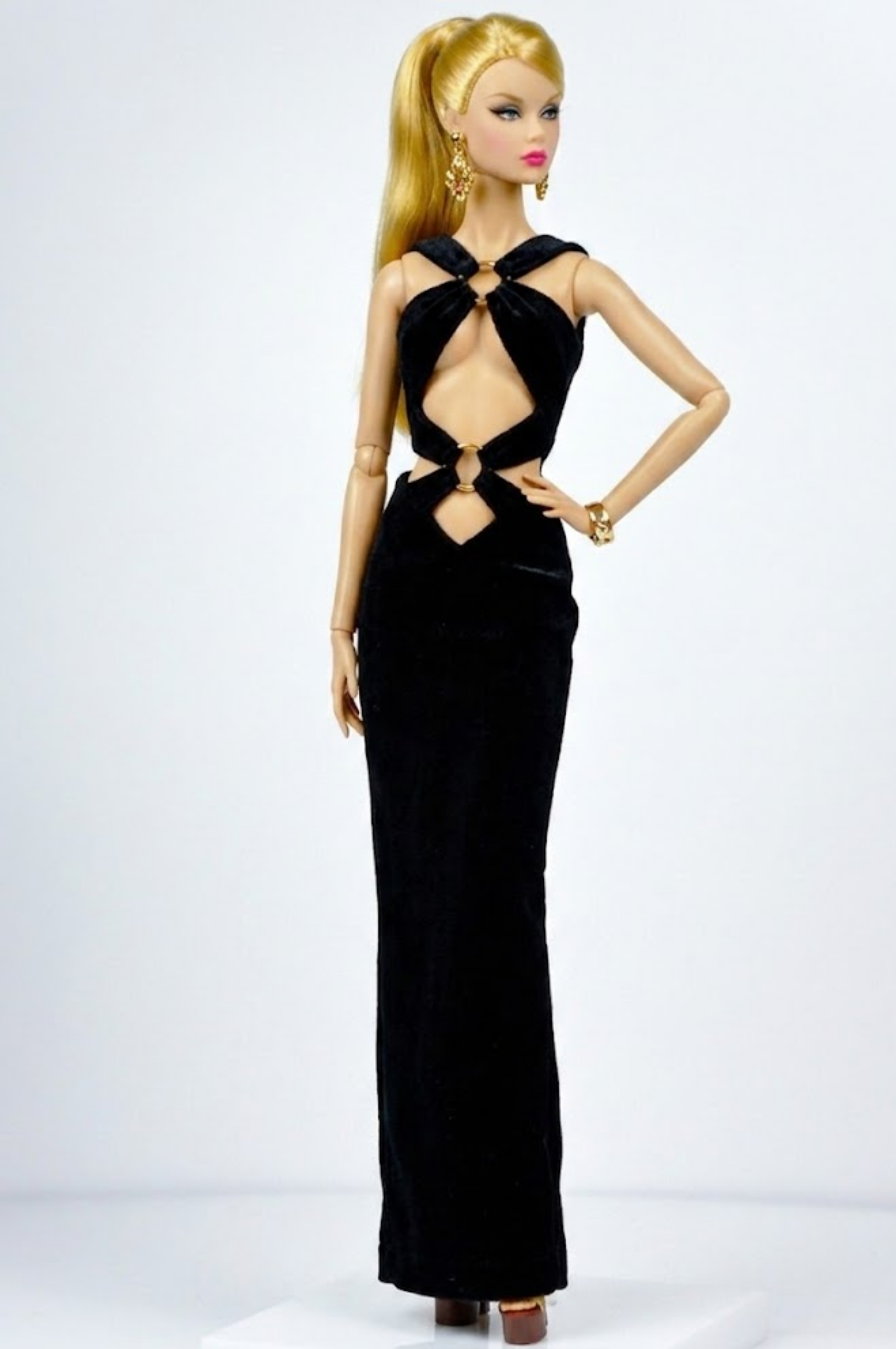 STYLISH WIDOW | Black Cut-Out Halter Gown for Fashion Royalty Doll | 1/6 Scale Doll Clothes | Sexy Evening Dress | H