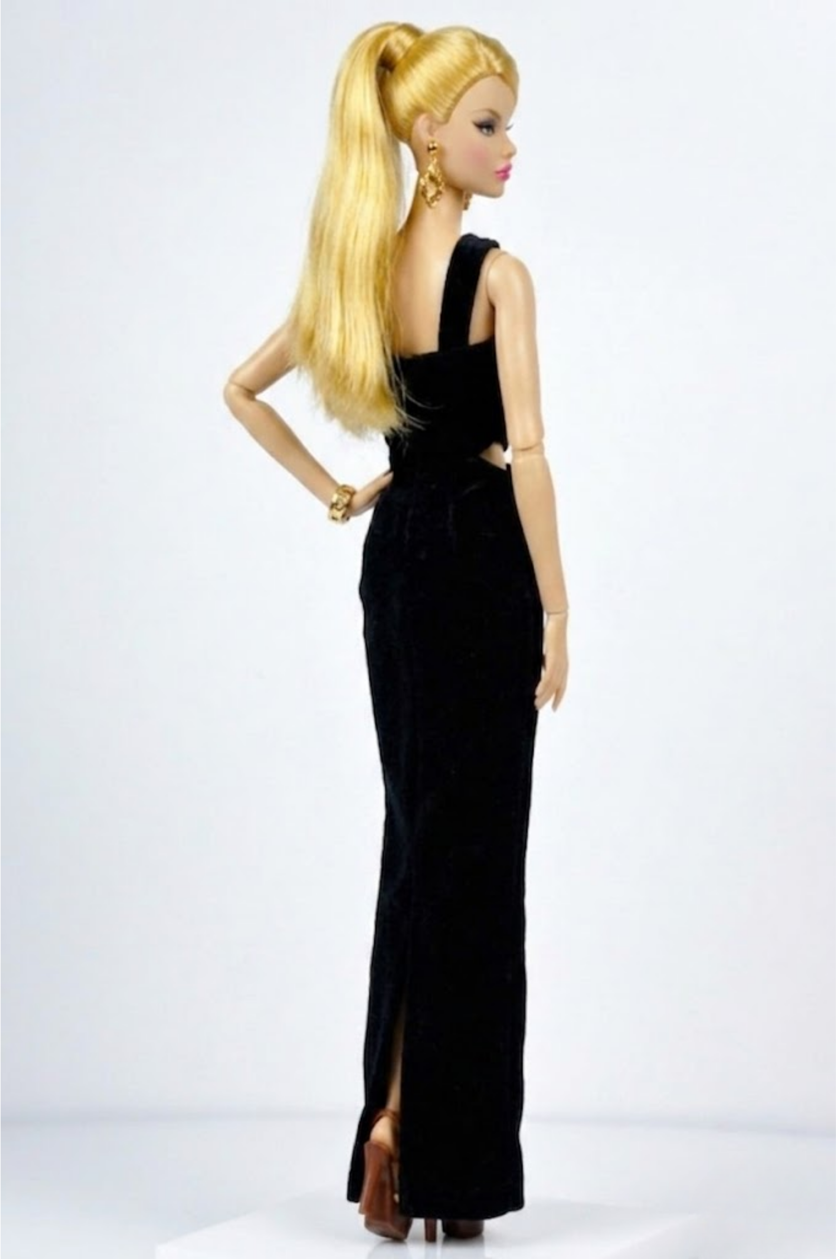 STYLISH WIDOW | Black Cut-Out Halter Gown for Fashion Royalty Doll | 1/6 Scale Doll Clothes | Sexy Evening Dress | H