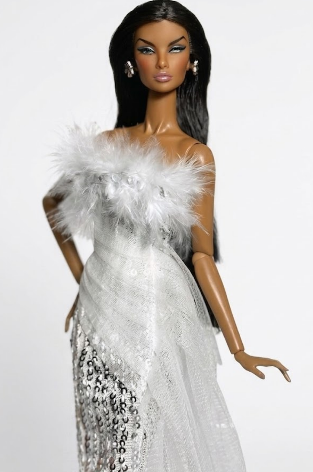 BASIC | Fashion Royalty 6.0 Doll Clothes – White Feather Sequin Gown Set – Couture Evening Dress with Train