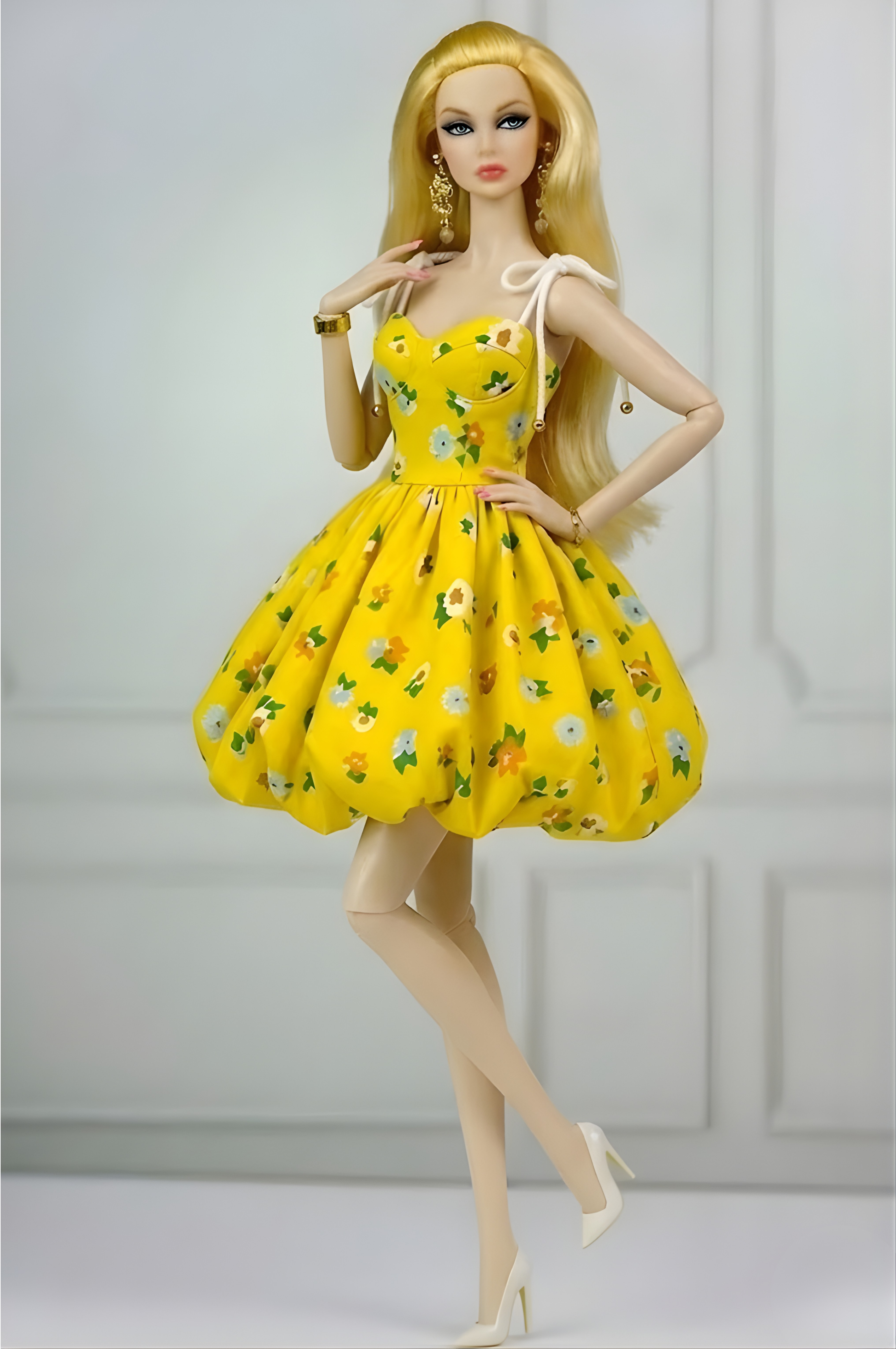 MODERN SENSUAL | Golden Bloom Bubble Dress – 1/6 Scale Doll Clothes