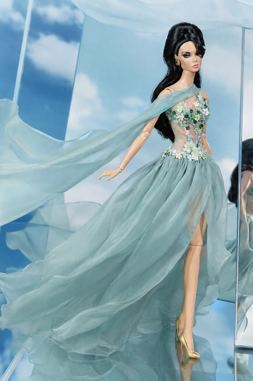 EDEN CHOICE | Seafoam Garden Floral Illusion Gown for 1/6 Scale Fashion Doll | Plastiktiara
