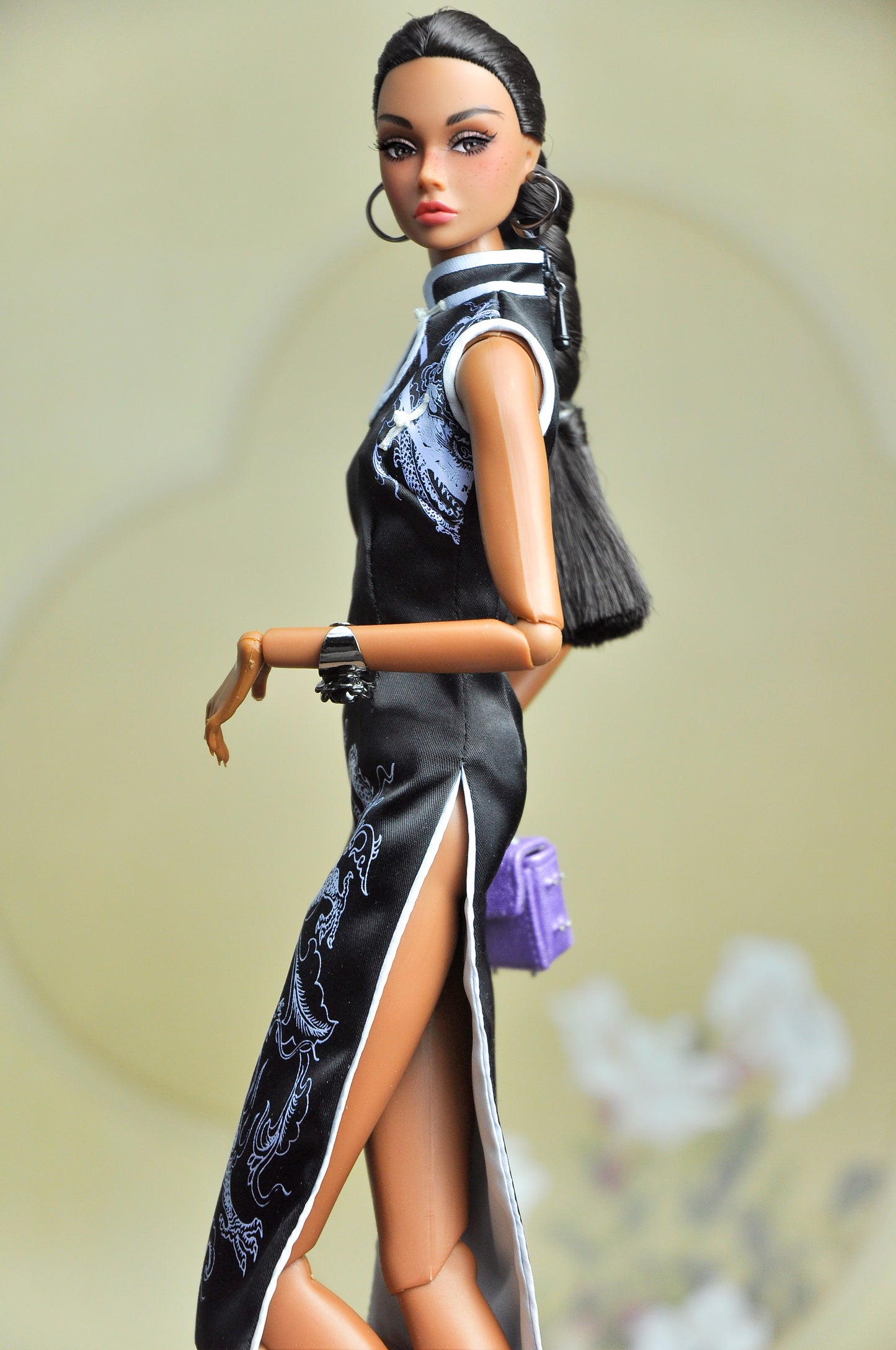 A Oriental Silhouette Collection | Black Cheongsam for Fashion Royalty 6.0 doll clothes high slit with contrast details