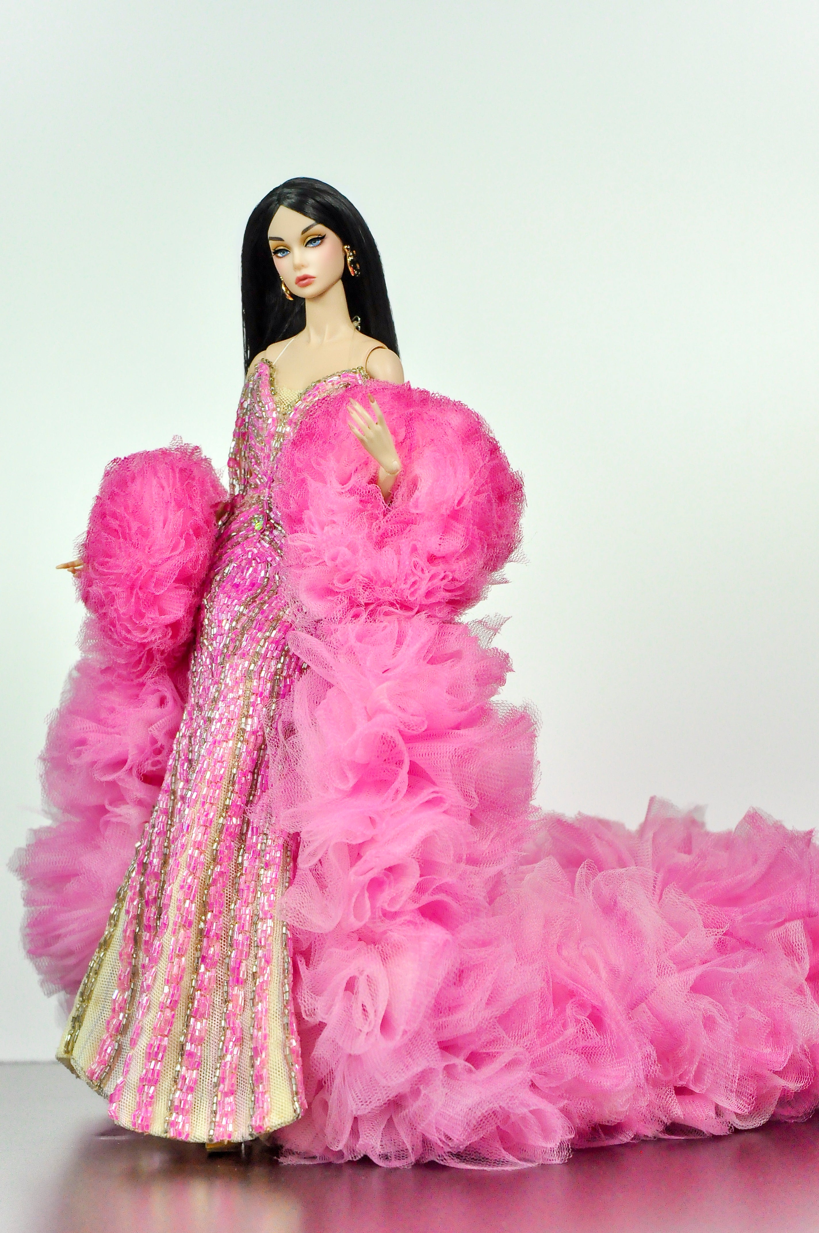 OOAK | Pink Jubilee Crystal Couture Gown for 1/6 Scale Fashion Dolls – Handmade Beaded Evening Dress with Dramatic Tulle Train - Platiktiara