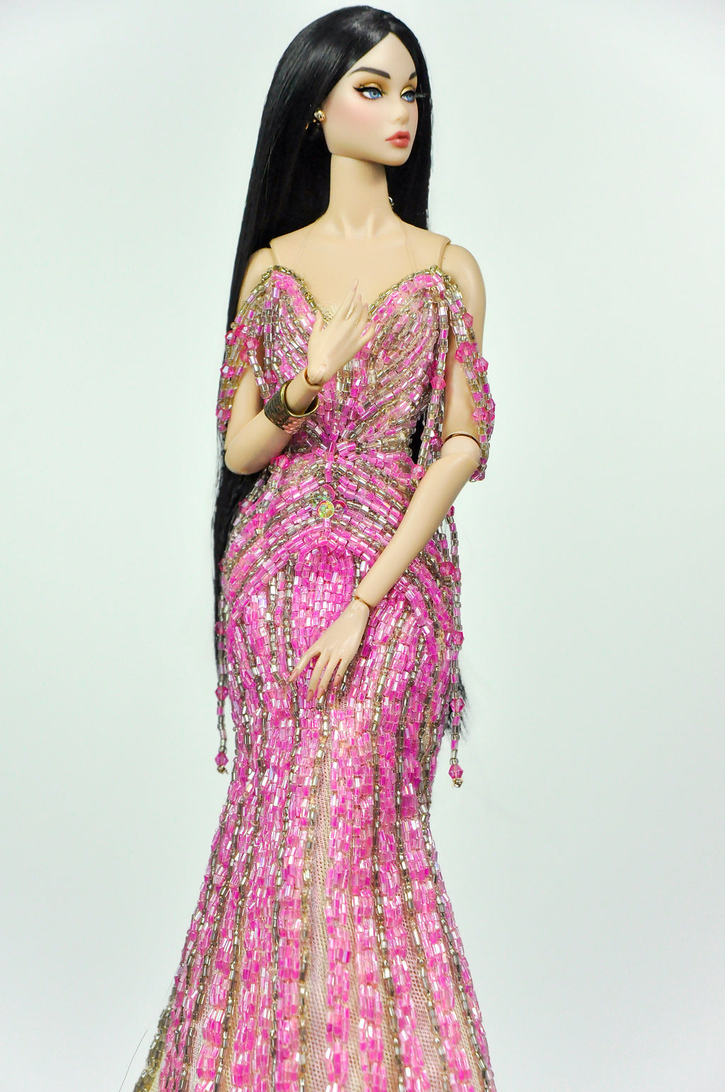 OOAK | Pink Jubilee Crystal Couture Gown for 1/6 Scale Fashion Dolls – Handmade Beaded Evening Dress with Dramatic Tulle Train - Platiktiara