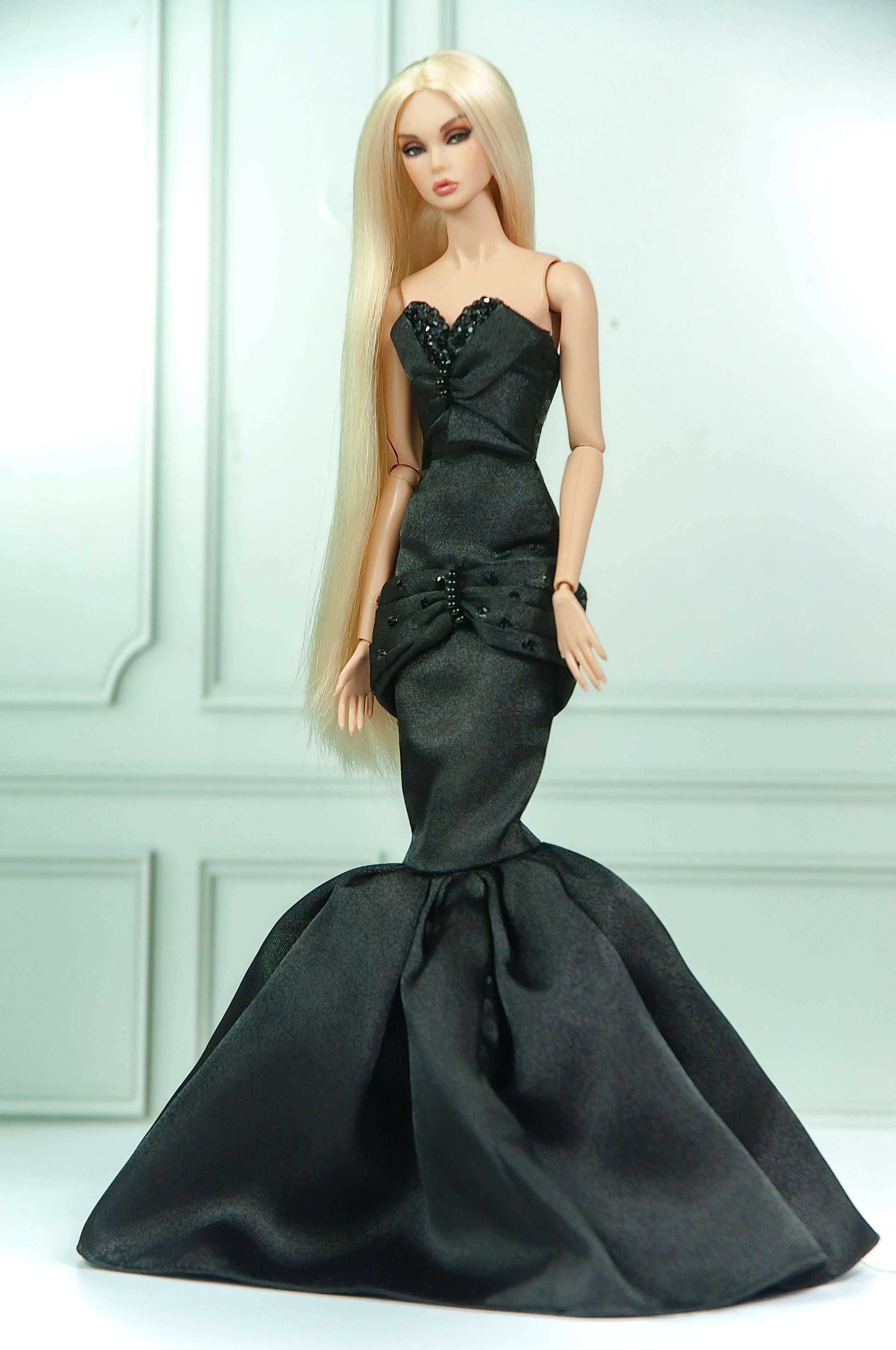 AUGUST SALE | Handmade 1/6 Scale Doll Clothes & Miniature Fashion | Plastiktiara