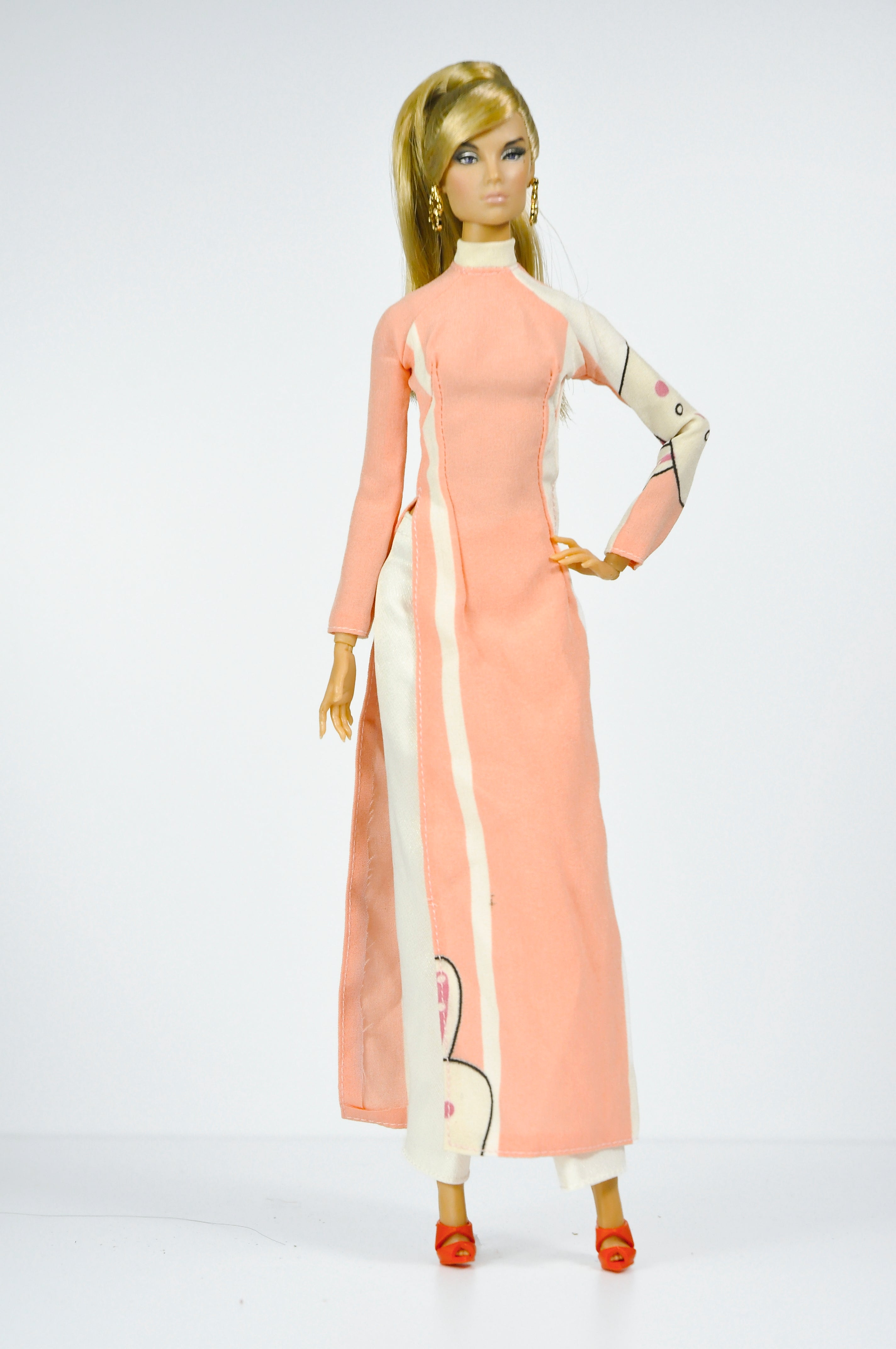 MAY SALE | 1:6 Scale Doll Outfit – Collector Fashion Piece - LOOK 15
