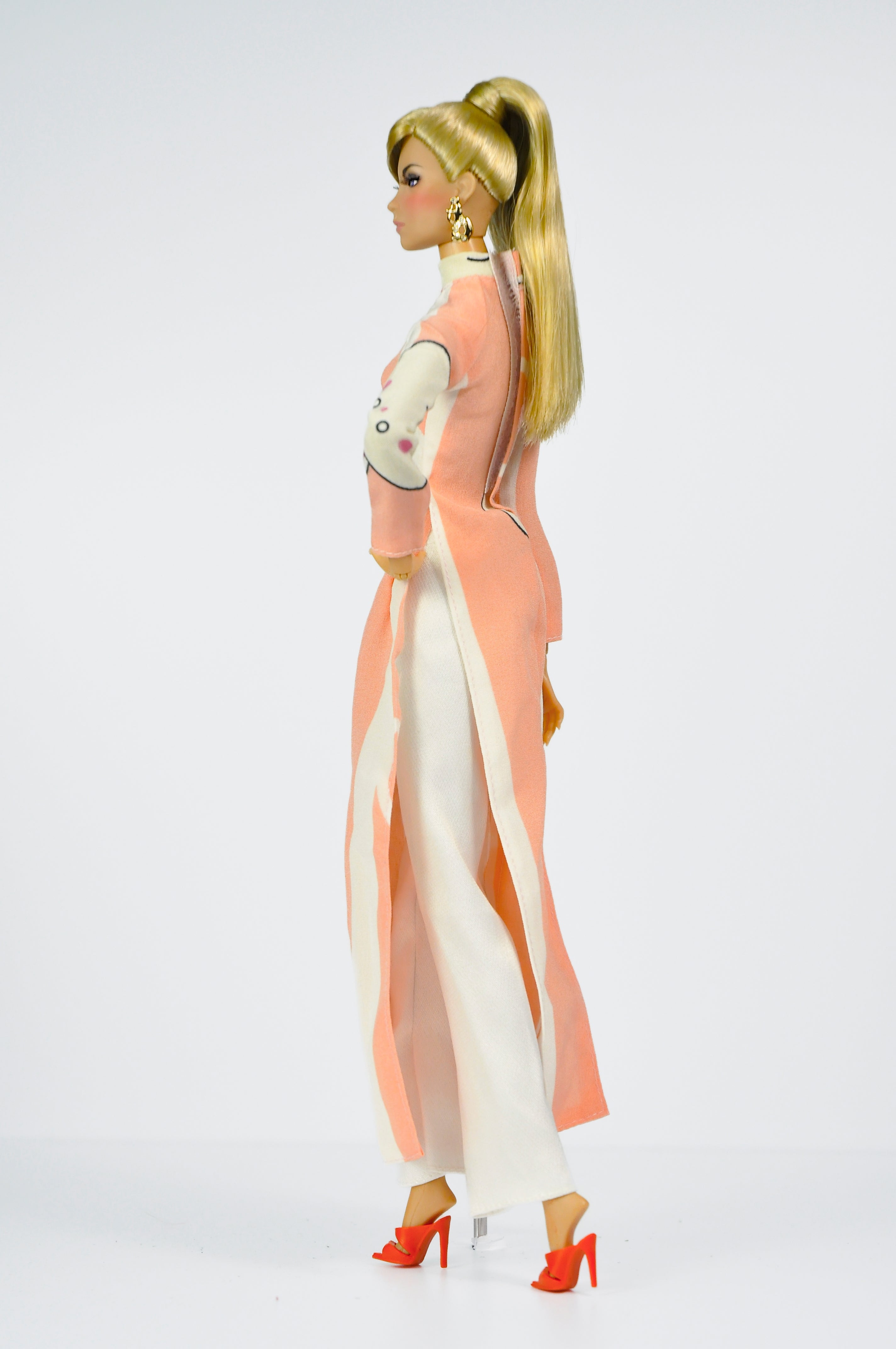 MAY SALE | 1:6 Scale Doll Outfit – Collector Fashion Piece - LOOK 15