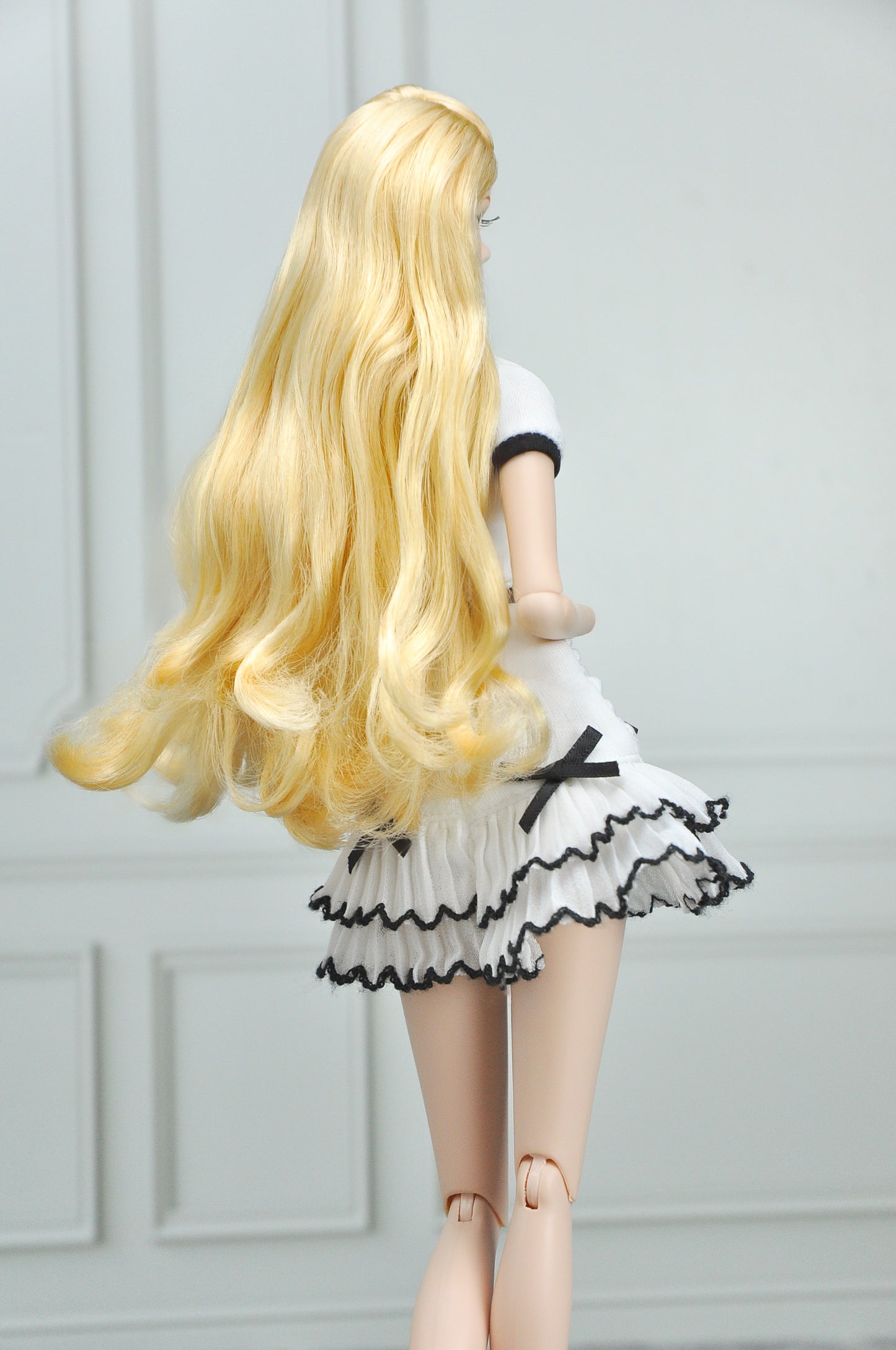 A Girl Next Door - BRUNI | Crop cardian with ruffle skirt and bow embelishment for Fashion Royalty & Poppy Parker doll