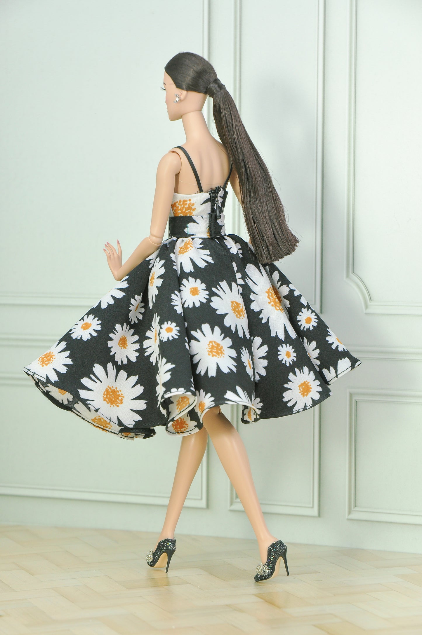 VINTAGE TIARA | Full volume dress for NU FACE / FR Doll