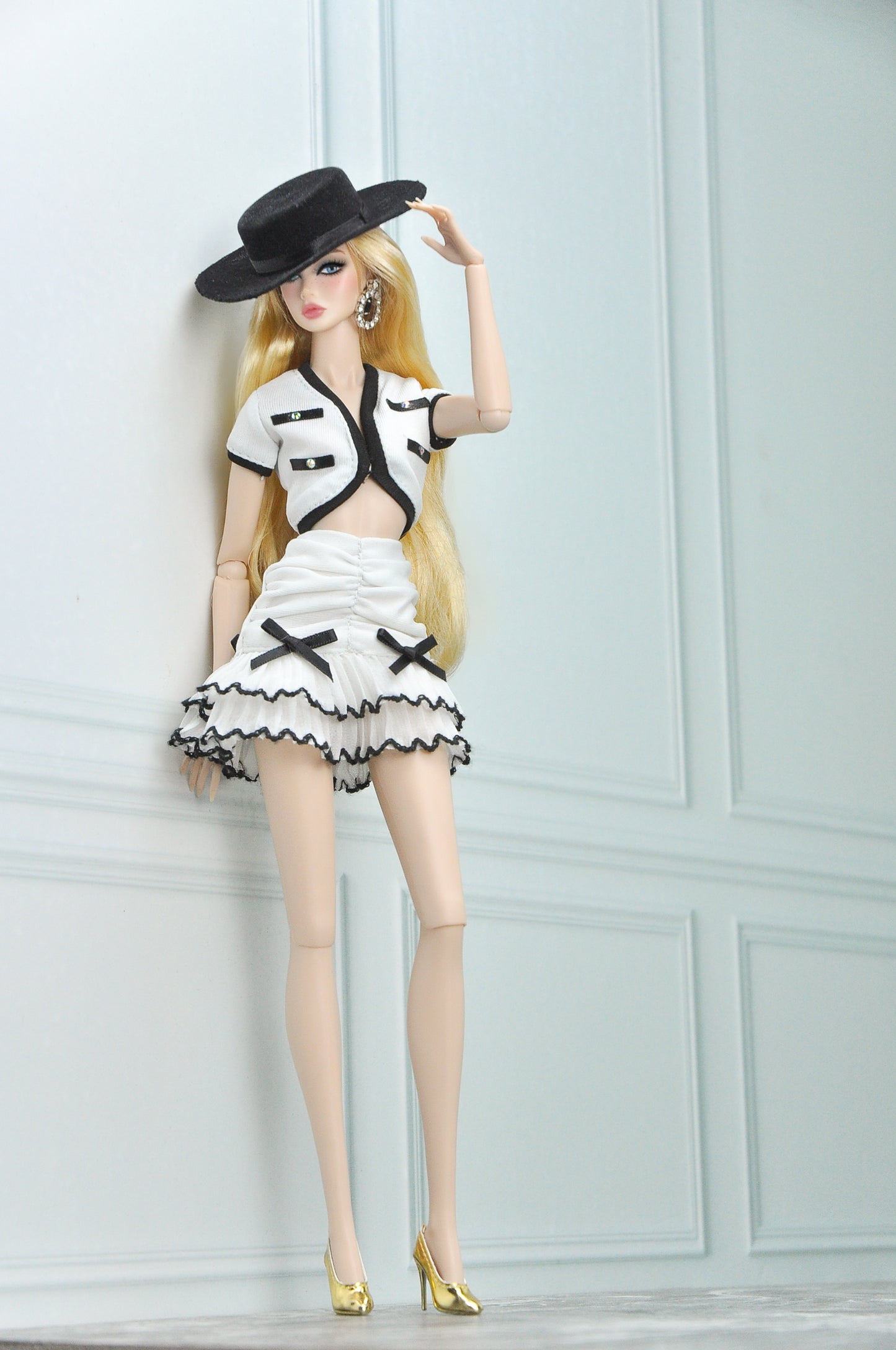 A Girl Next Door - BRUNI | Crop cardian with ruffle skirt and bow embelishment for Fashion Royalty & Poppy Parker doll