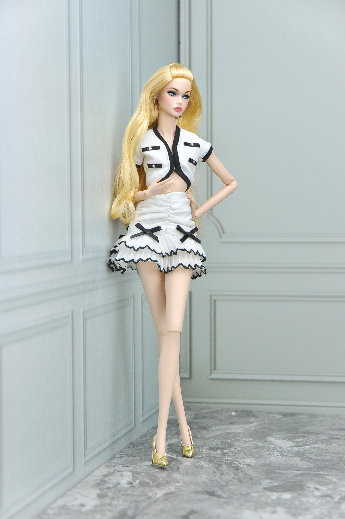 A Girl Next Door - BRUNI | Crop cardian with ruffle skirt and bow embelishment for Fashion Royalty & Poppy Parker doll