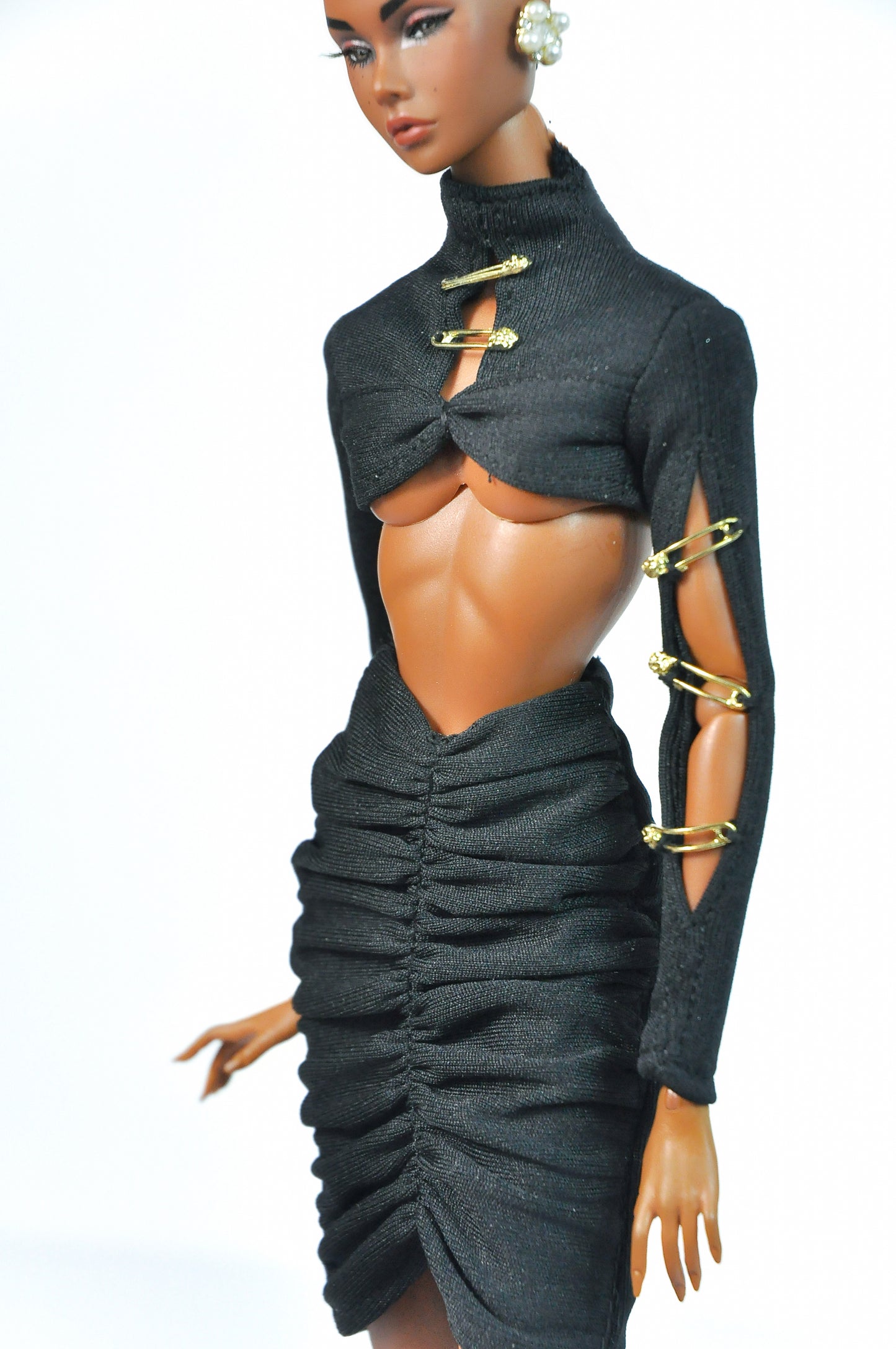 METROPOLITAN | Cutouts crop top and ruched high-waist skirt for Fashion Royalty &  NU FACE 6.0 doll
