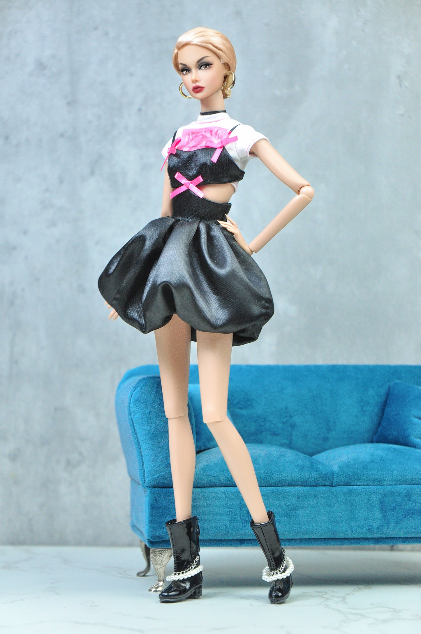 LOLITA | Black backless pumpkin dress with pink ribbon bows embellished for Fashion Royalty doll and NU FACE