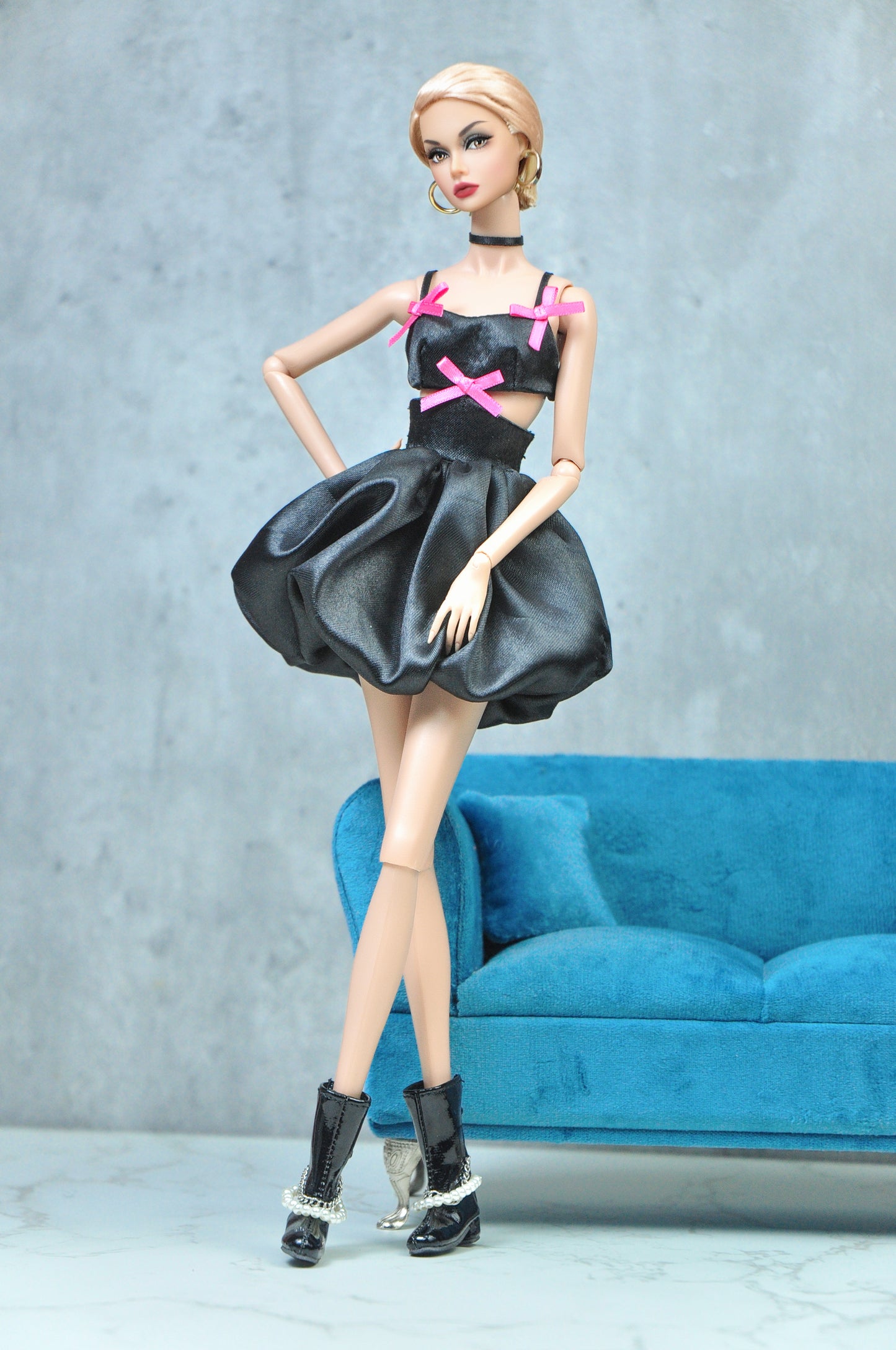 LOLITA | Black backless pumpkin dress with pink ribbon bows embellished for Fashion Royalty doll and NU FACE