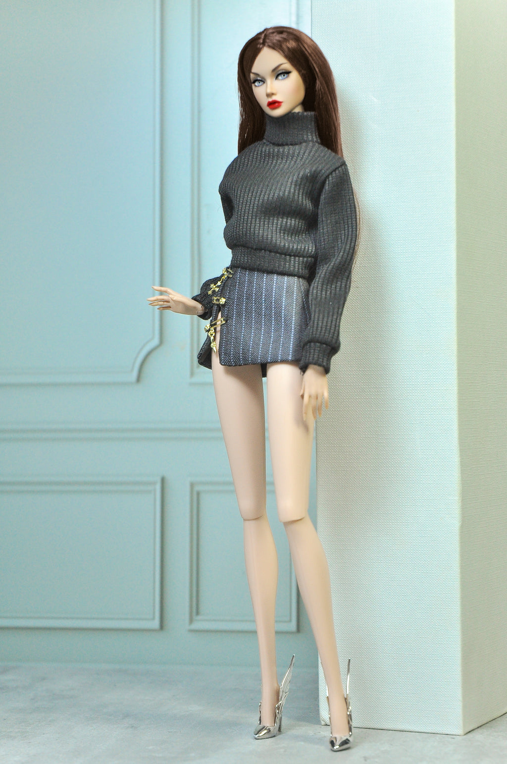 BASIC | Turtleneck & Safety Pin Mini Skirt | 1/6 Scale Fashion Royalty Doll Clothes