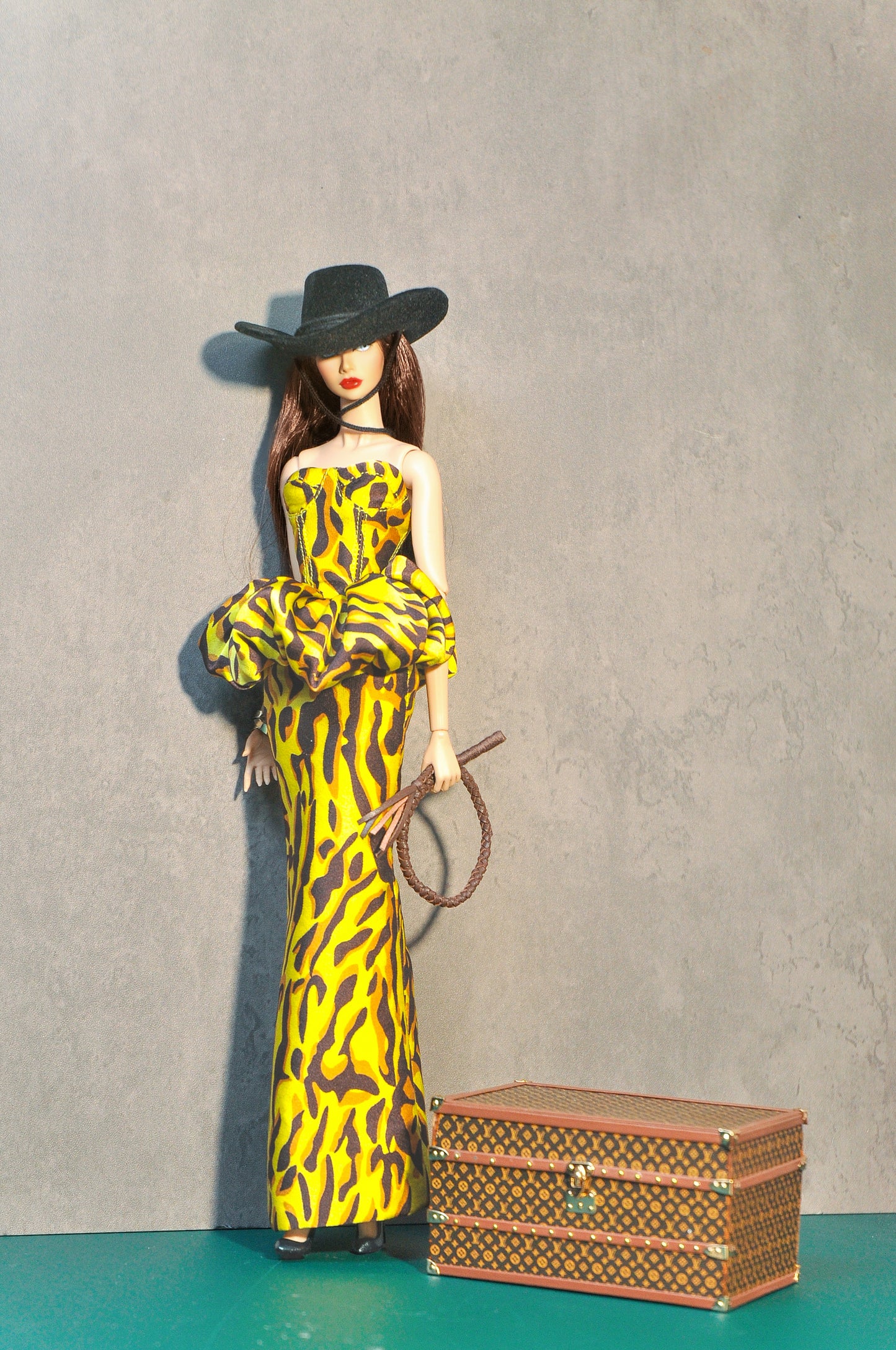 To The West | L* Trunk for Fashion Royalty doll and NU FACE 1/6 Scale fashion doll