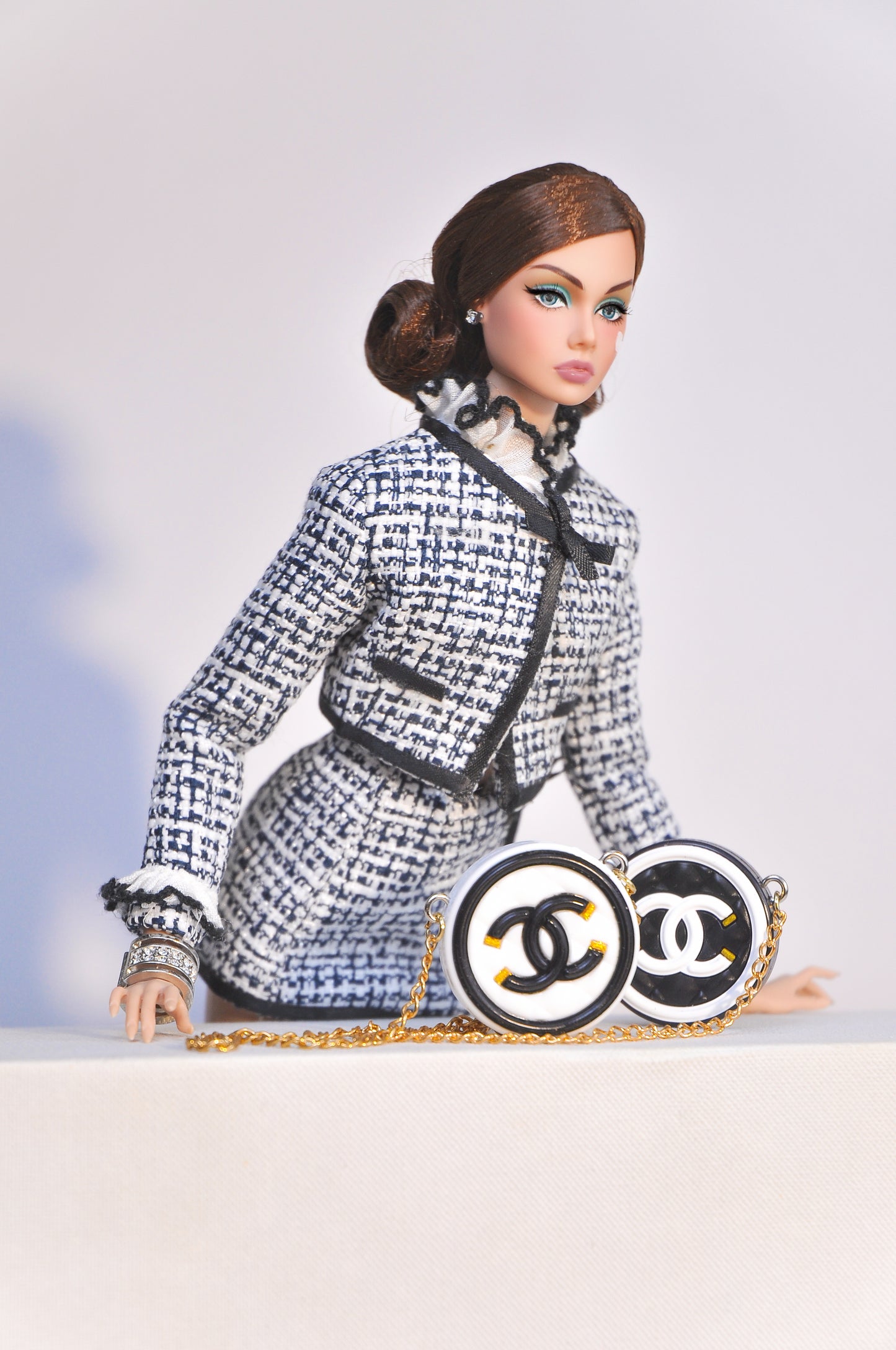 1/6 Round bag for Fashion Royalty & NU FACE doll Poppy Parker