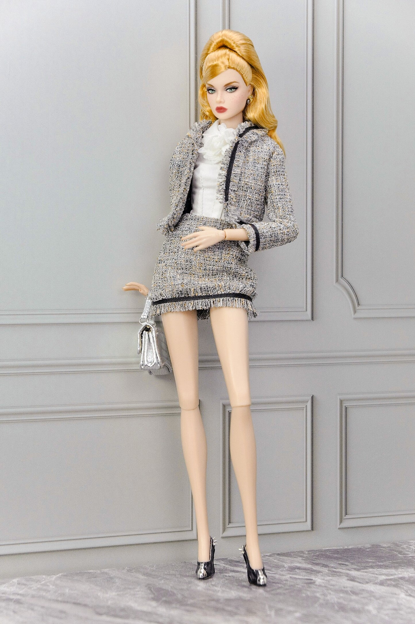 A Haute tweed suit with crop top for Fashion Royalty & 12" fashion doll (GRAY)