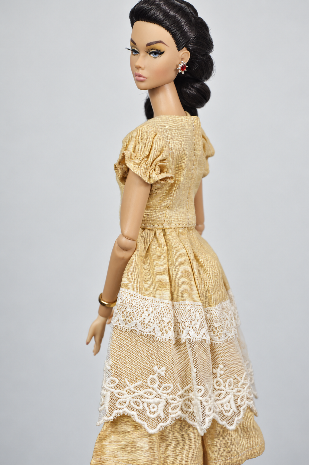 Set B golden beige base dress back detail